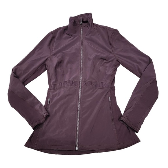 lululemon athletica Tops - Lululemon women's size 6 round trip jacket
